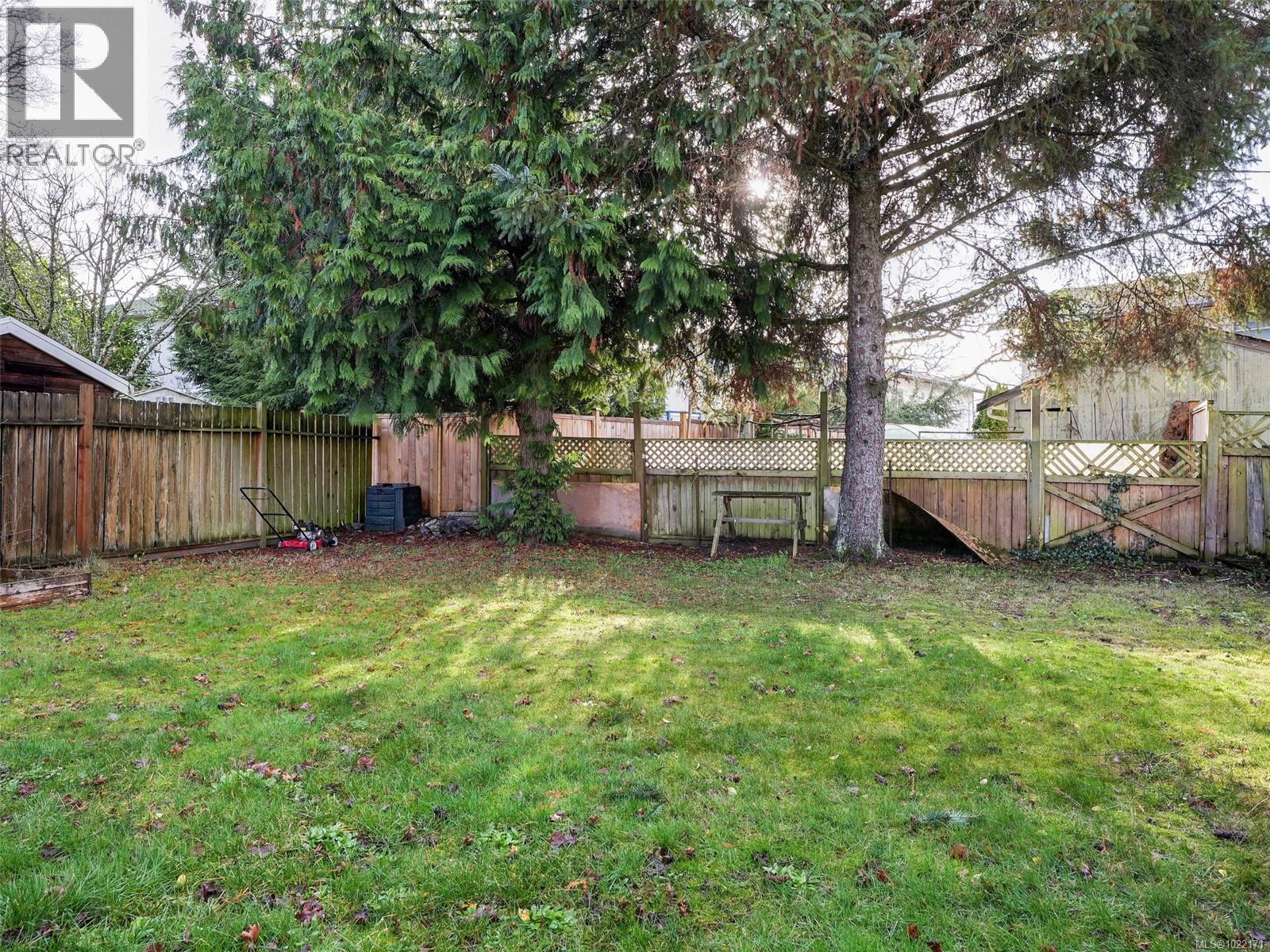 A & B 1725 Feltham Rd, Saanich