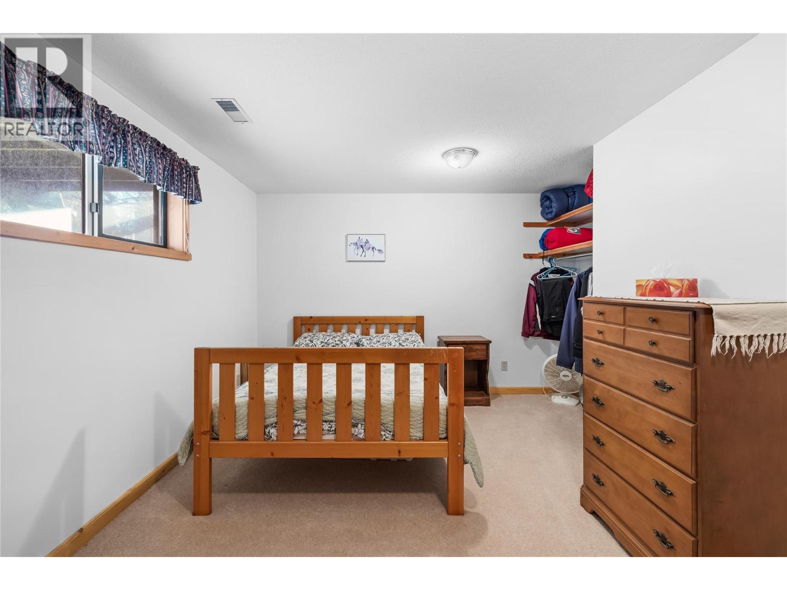 2033 Smith Road, Creston