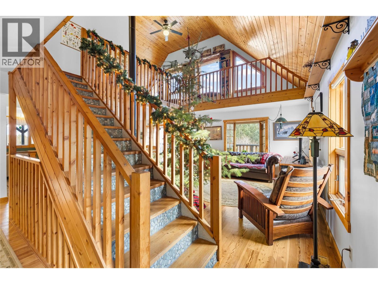 2033 Smith Road, Creston