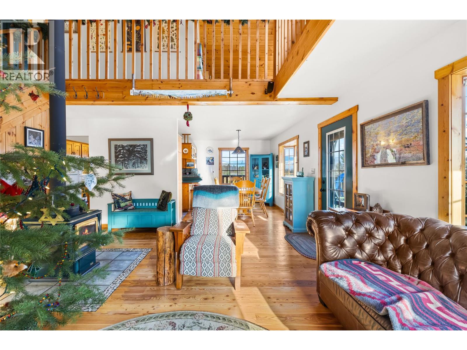 2033 Smith Road, Creston