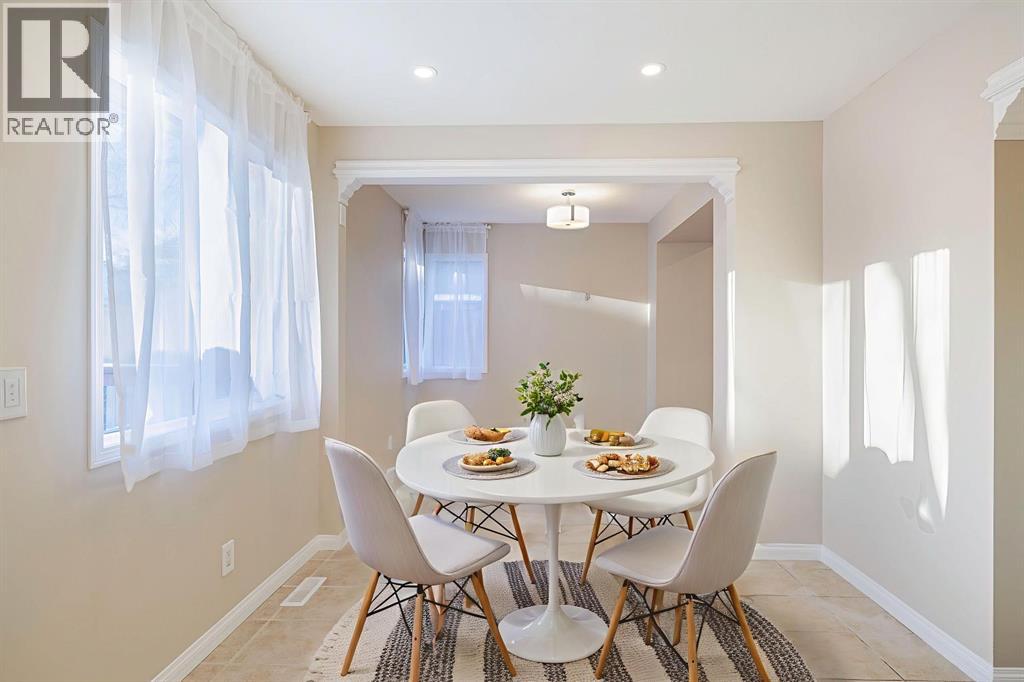 Single Family House for Sale in  Macewan Ridge Close NW MacEwan Glen Calgary 