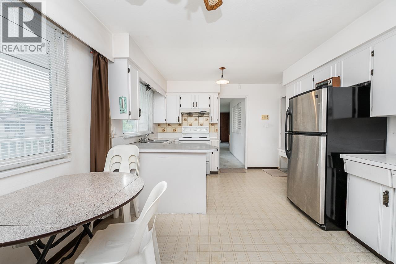 8391 RIDEAU Drive, Richmond