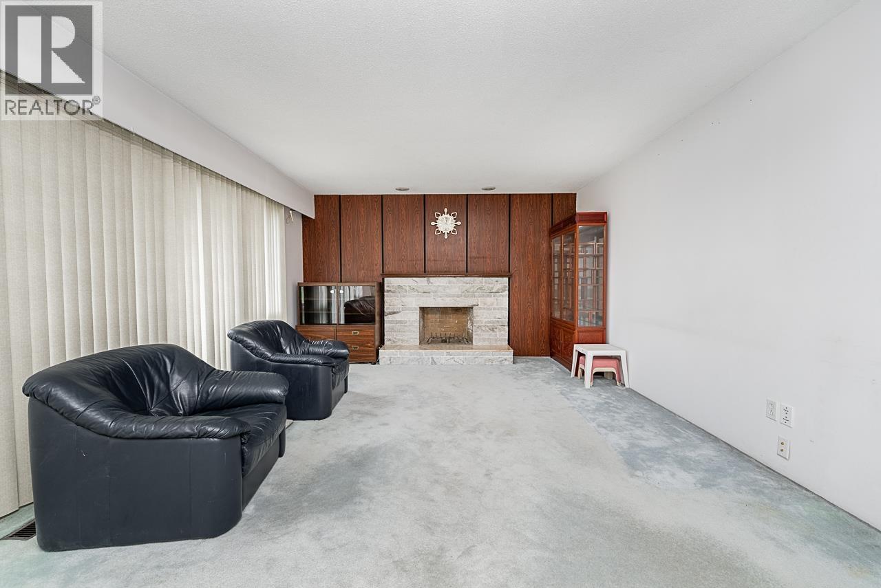 8391 RIDEAU Drive, Richmond