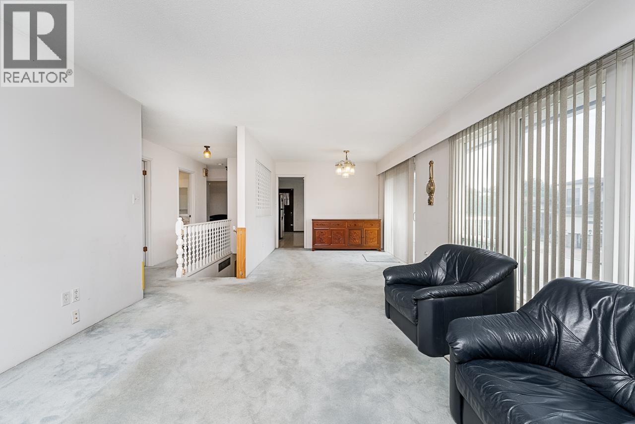 8391 RIDEAU Drive, Richmond