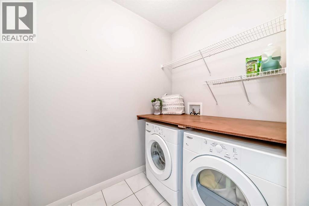 Single Family House for Sale in  Evanspark Gardens NW Evanston Calgary 