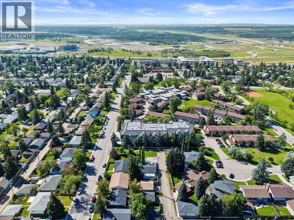 Single Family House for Sale in    Street SW Glamorgan Calgary 