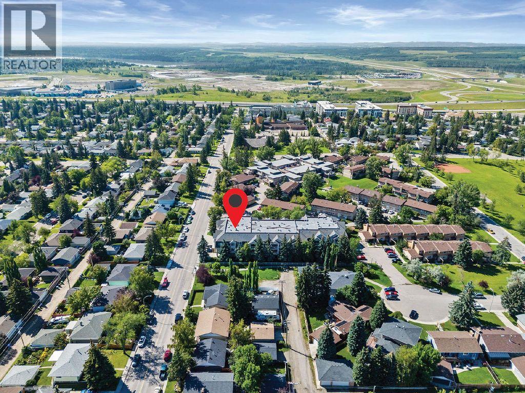 Single Family House for Sale in    Street SW Glamorgan Calgary 