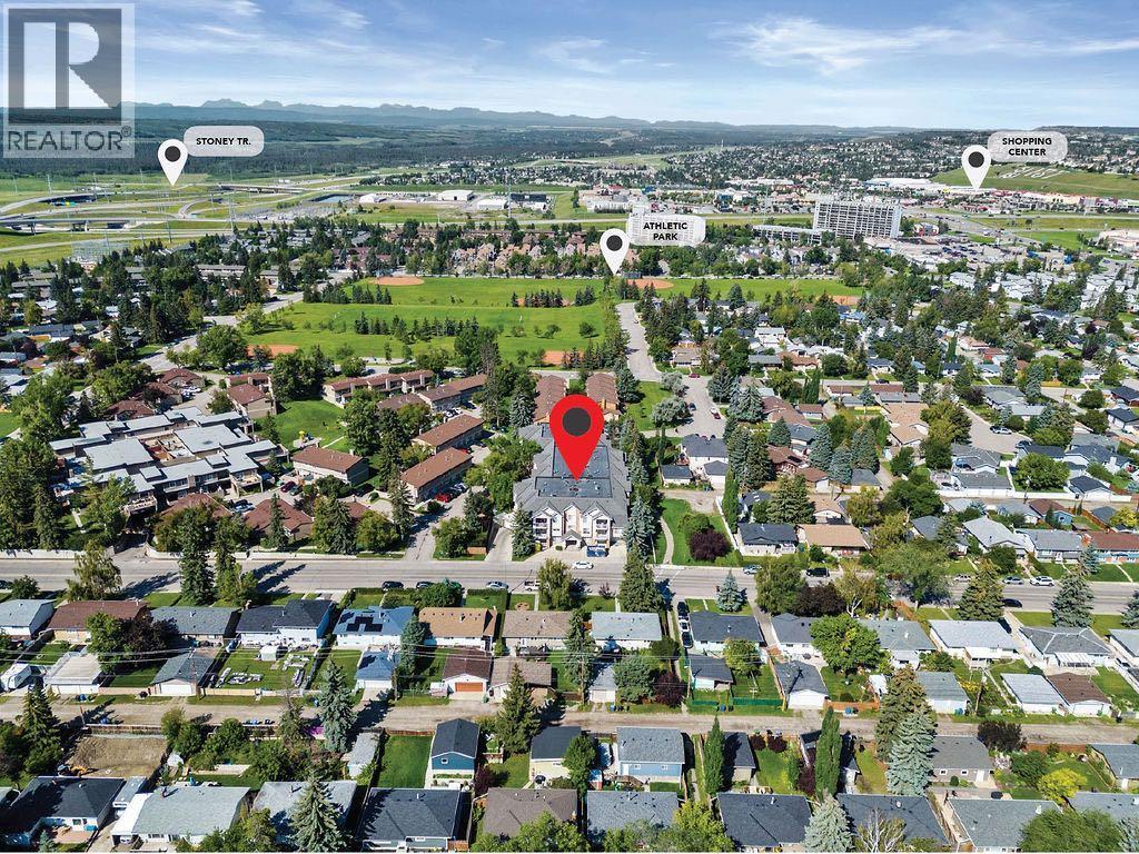 Single Family House for Sale in    Street SW Glamorgan Calgary 