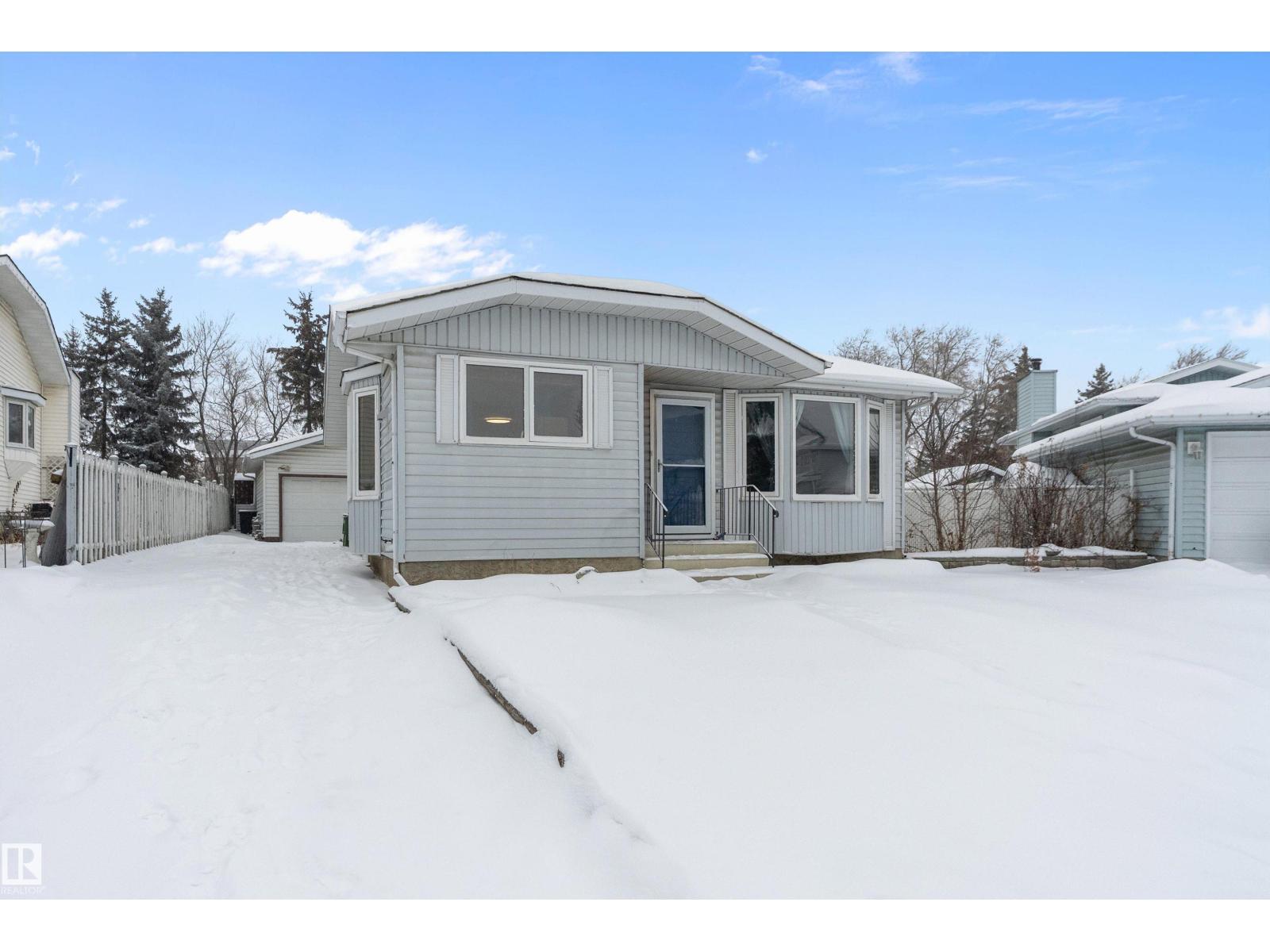 128 WARWICK CR NW, Edmonton