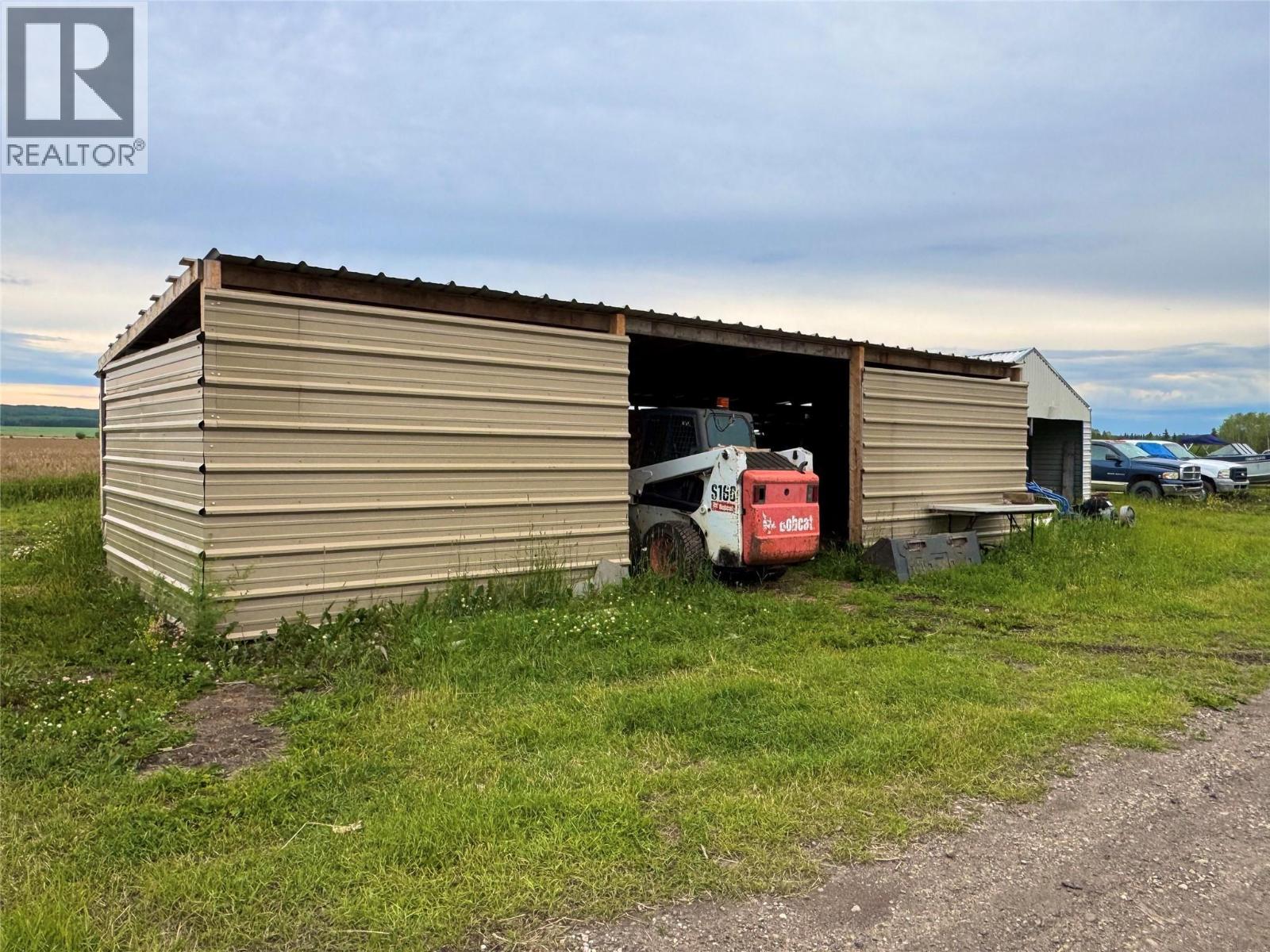 15451 Old Edmonton Hwy Highway, Dawson Creek