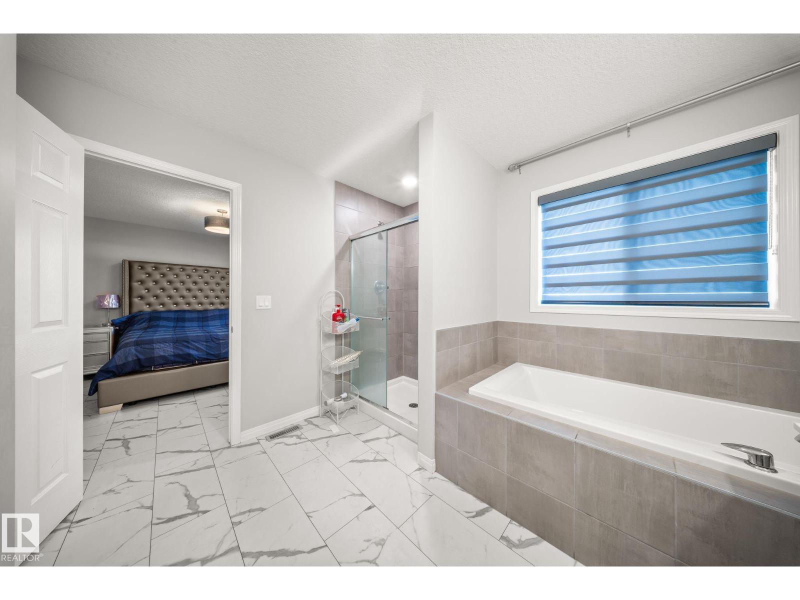 3445 CHECKNITA TC SW, Edmonton