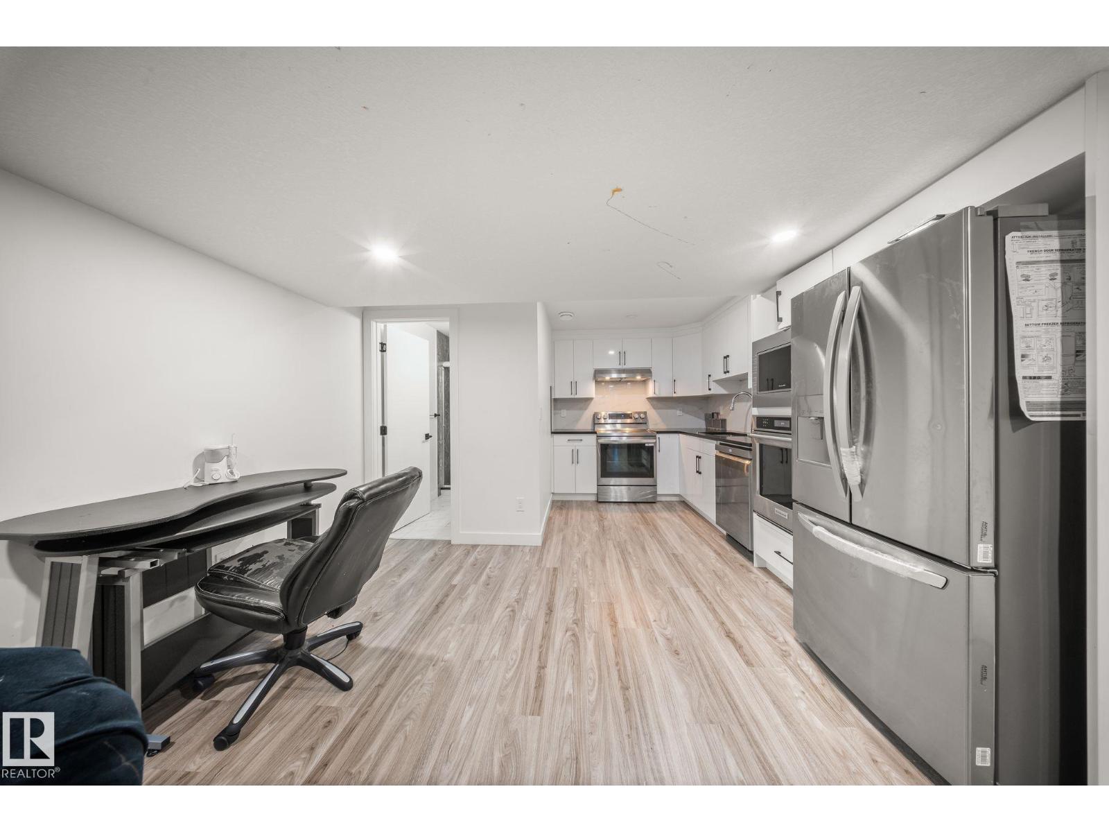 3445 CHECKNITA TC SW, Edmonton