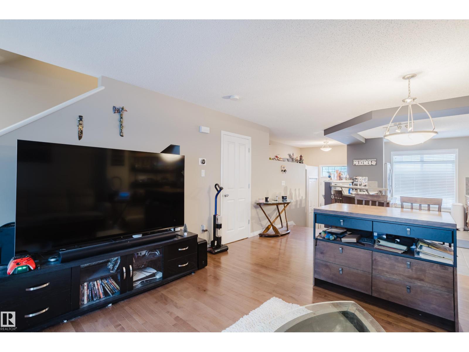 #81 1804 70 ST SW, Edmonton