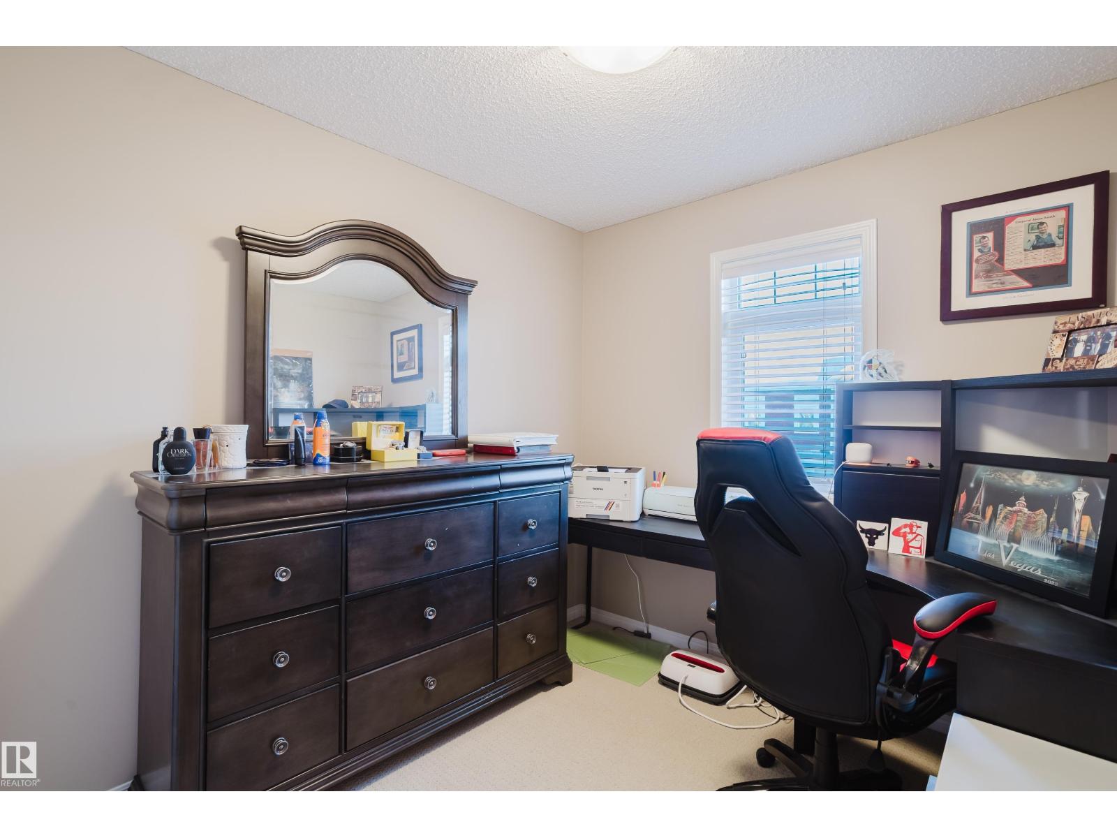 #81 1804 70 ST SW, Edmonton