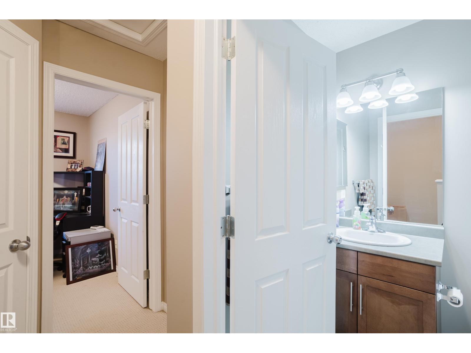 #81 1804 70 ST SW, Edmonton