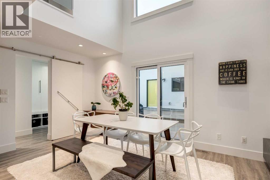 Single Family House for Sale in  Hendon Place NW Highwood Calgary 