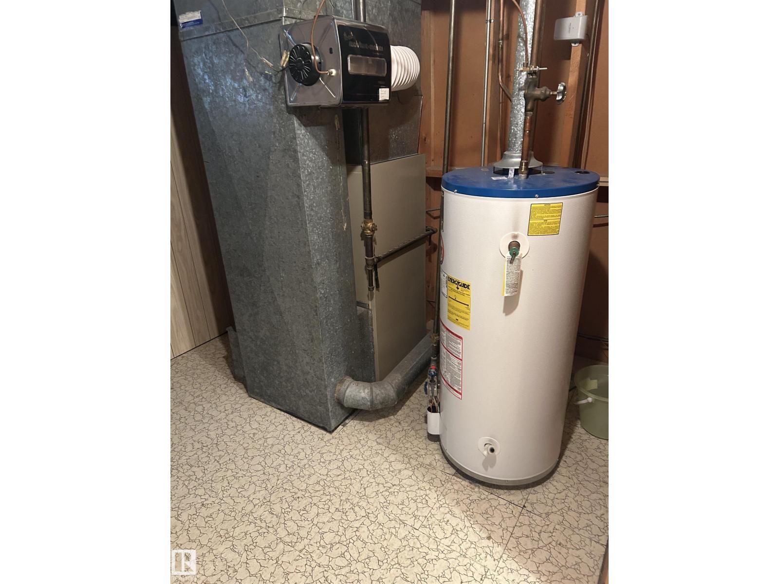 13412 113A ST NW, Edmonton