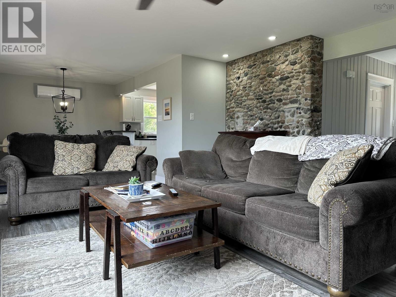 Property 27 of 43 of 5 Eagles Nest Drive