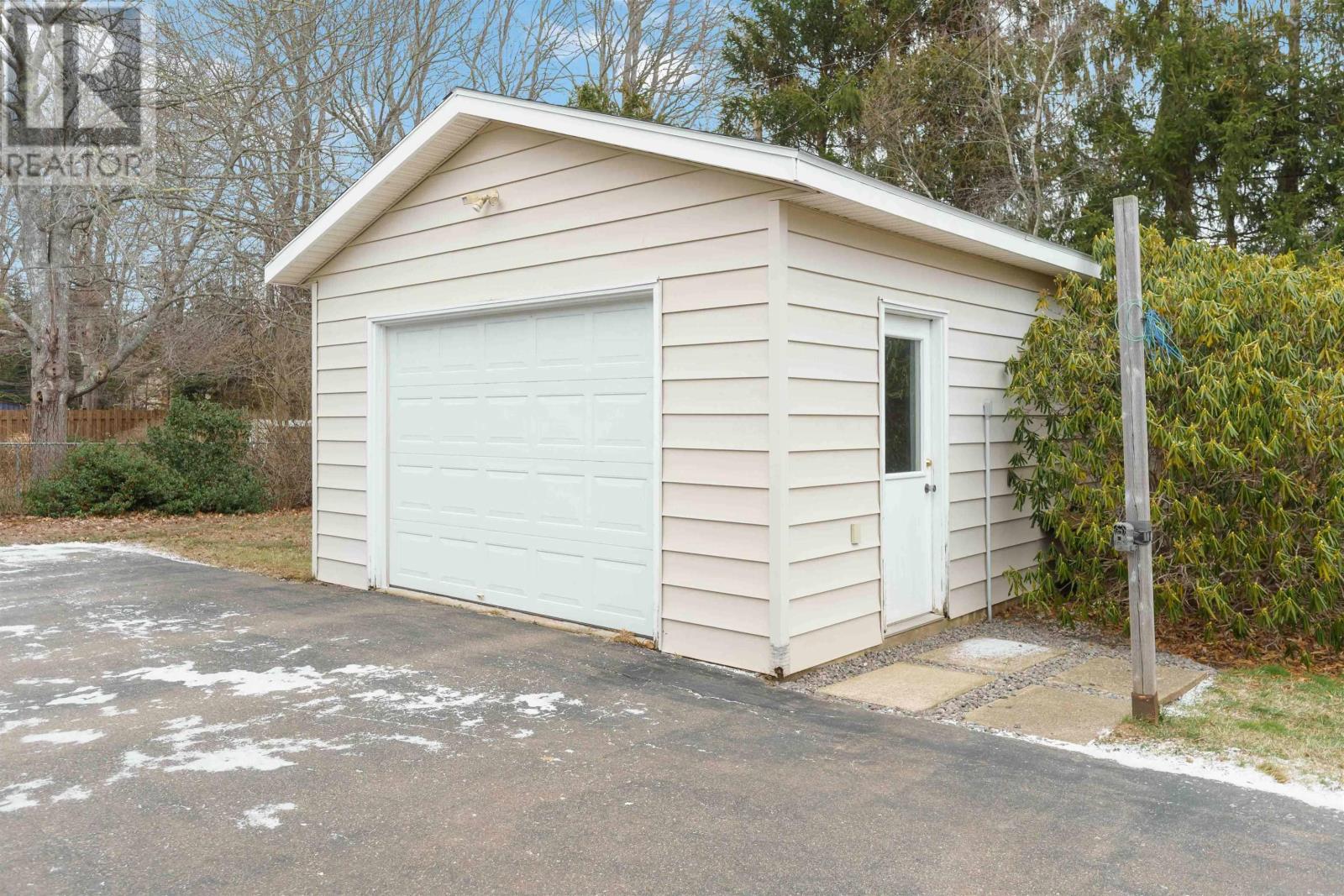 Property 21 of 30 of 34 Taylor Drive