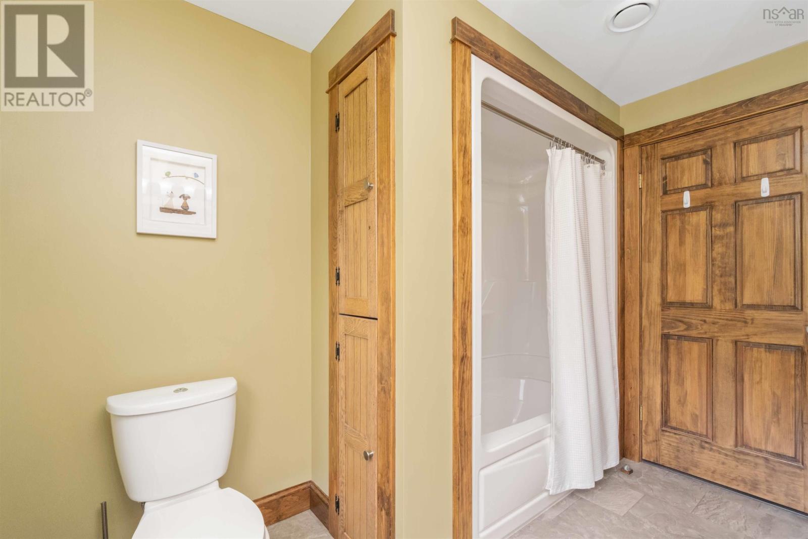 Property 26 of 34 of 101 Second Avenue