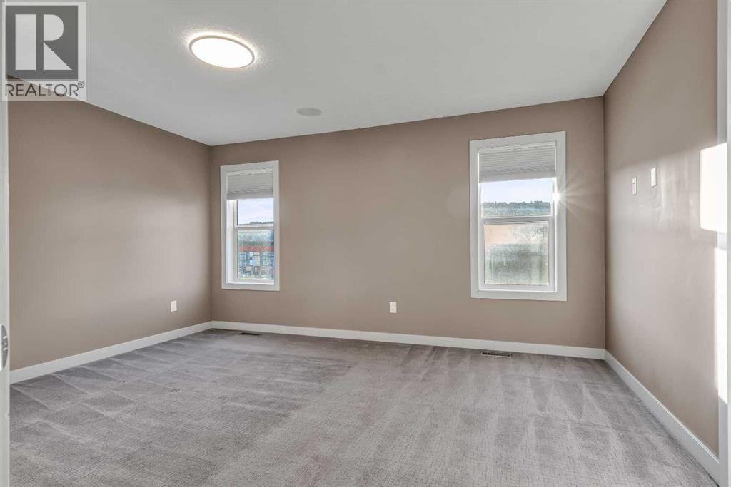 Single Family House for Sale in    Avenue NW Montgomery Calgary 