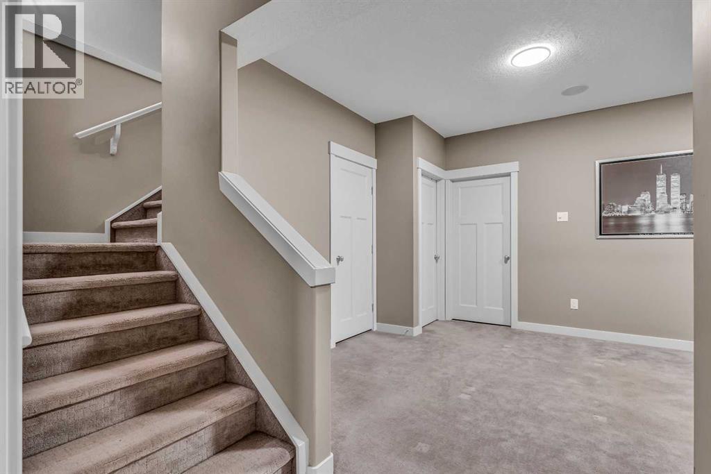 Single Family House for Sale in    Avenue NW Montgomery Calgary 