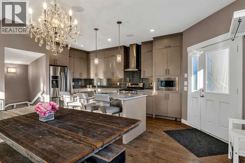 Single Family House for Sale in    Avenue NW Montgomery Calgary 