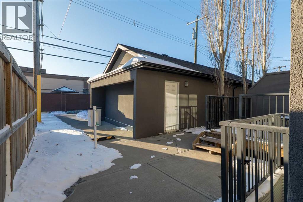 Single Family House for Sale in    Avenue NW Montgomery Calgary 