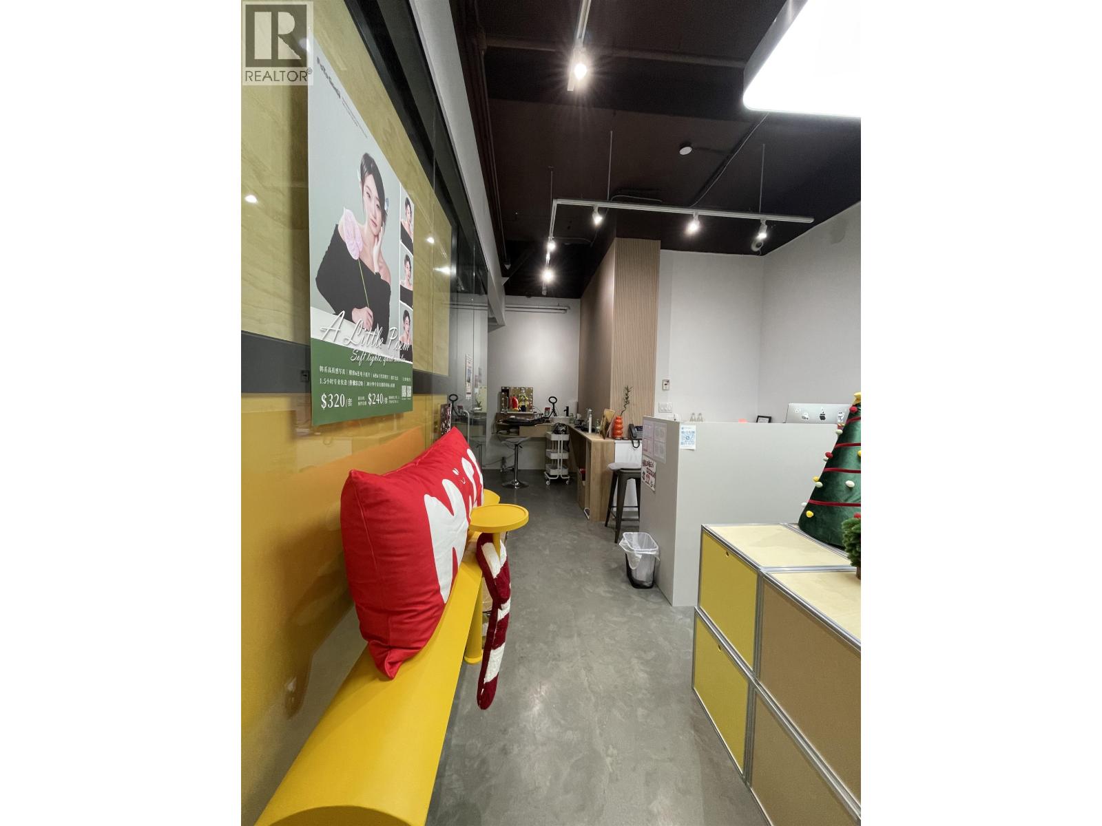 Retail in Richmond - Image 9