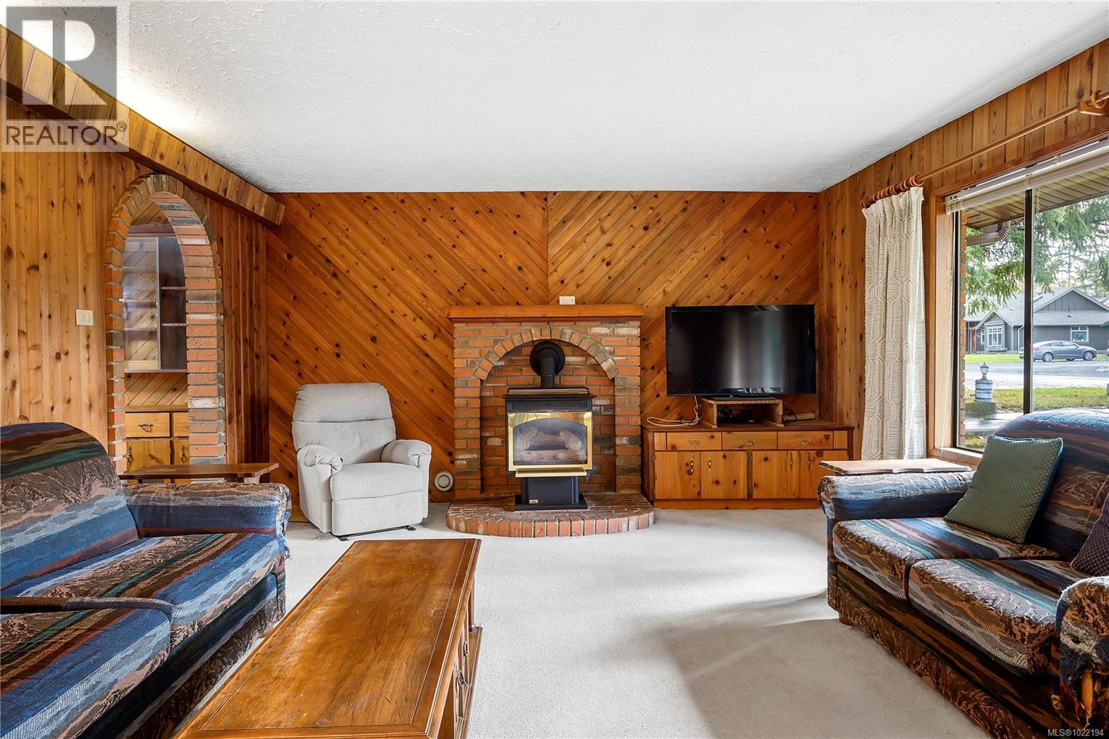 856 Reid Rd, Parksville