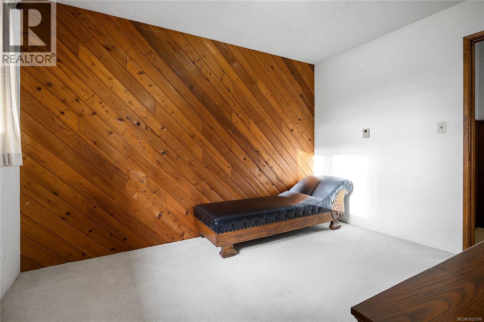 856 Reid Rd, Parksville