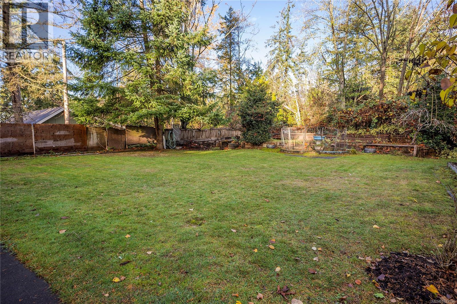 856 Reid Rd, Parksville