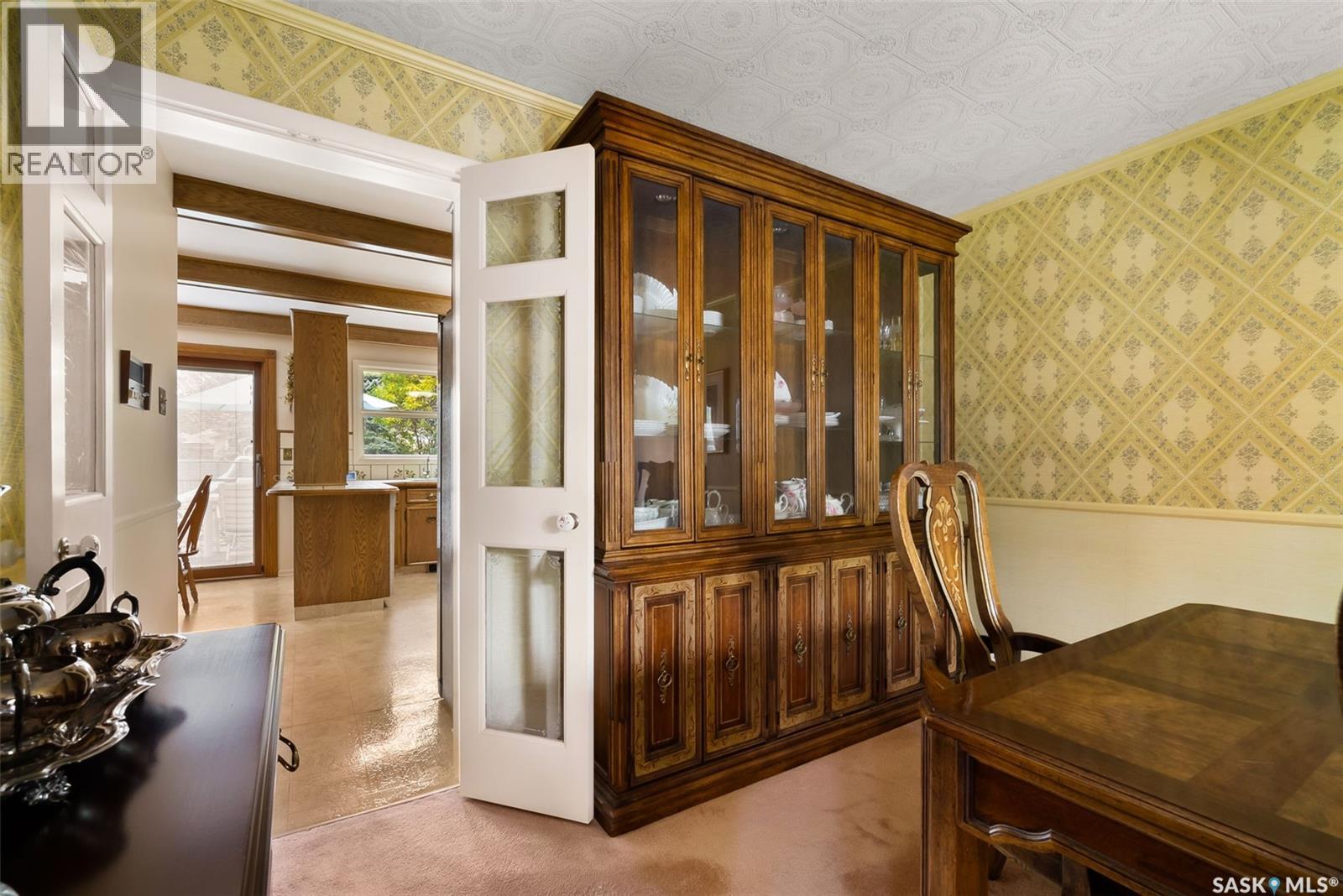 Single Family House 2 Level for Sale in  Lowry PLACE Regina 