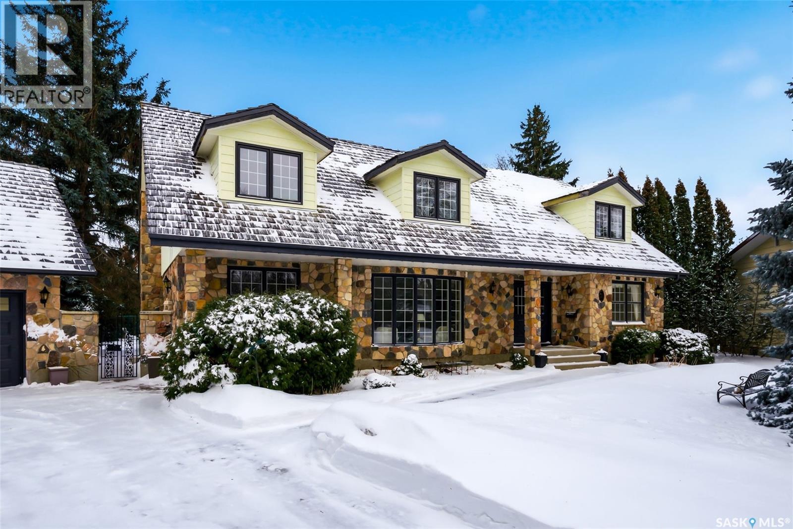 70 Lowry PLACE, Regina, Saskatchewan