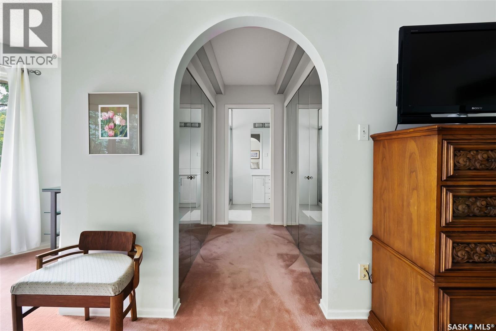 Single Family House 2 Level for Sale in  Lowry PLACE Regina 