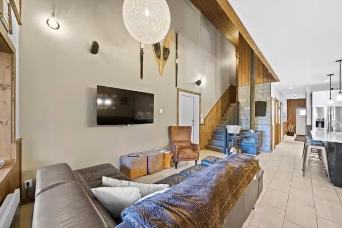 1 20921 SNOWFLAKE CRESCENT, Mission