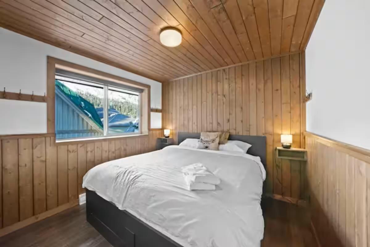 1 20921 SNOWFLAKE CRESCENT, Mission