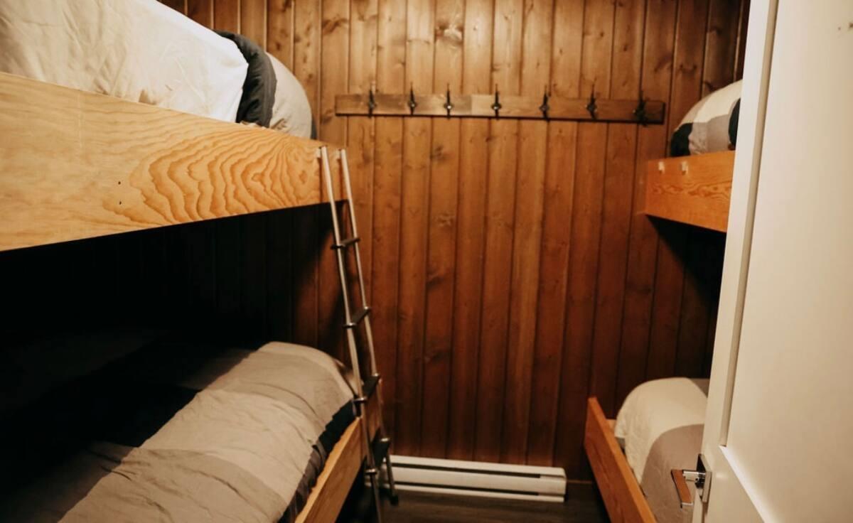 1 20921 SNOWFLAKE CRESCENT, Mission