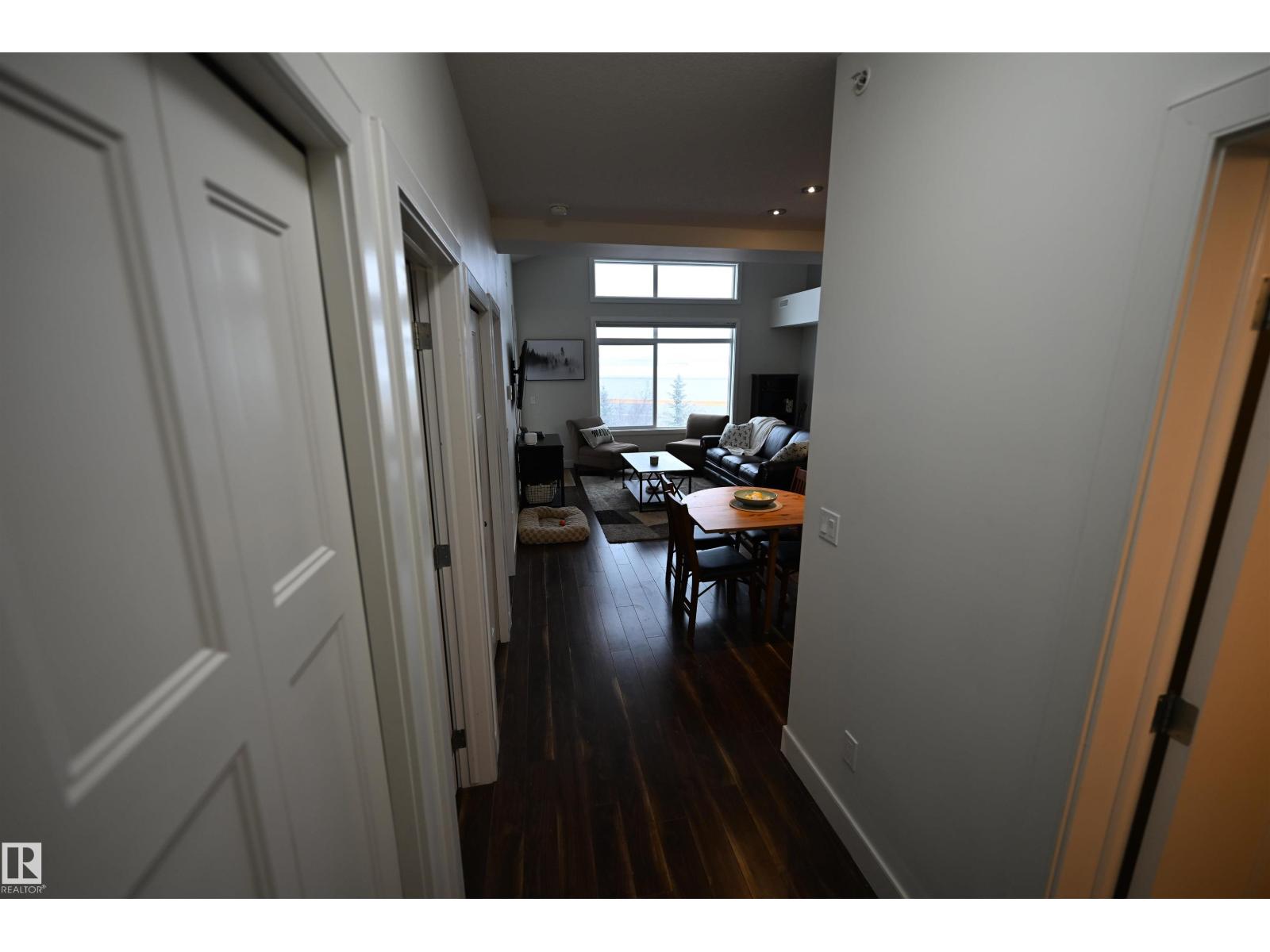 #302 279 Wye RD, Sherwood Park