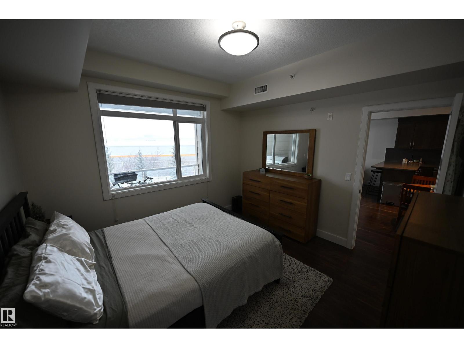 #302 279 Wye RD, Sherwood Park