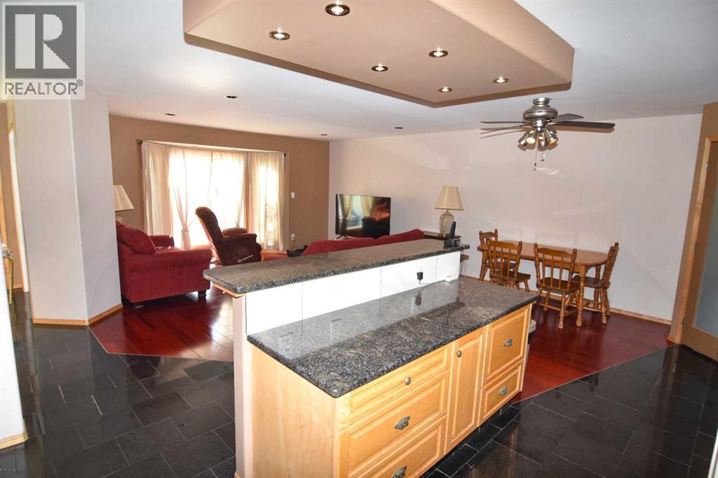 Single Family House 4 Level for Sale in  Penworth Road SE Penbrooke Meadows Calgary 