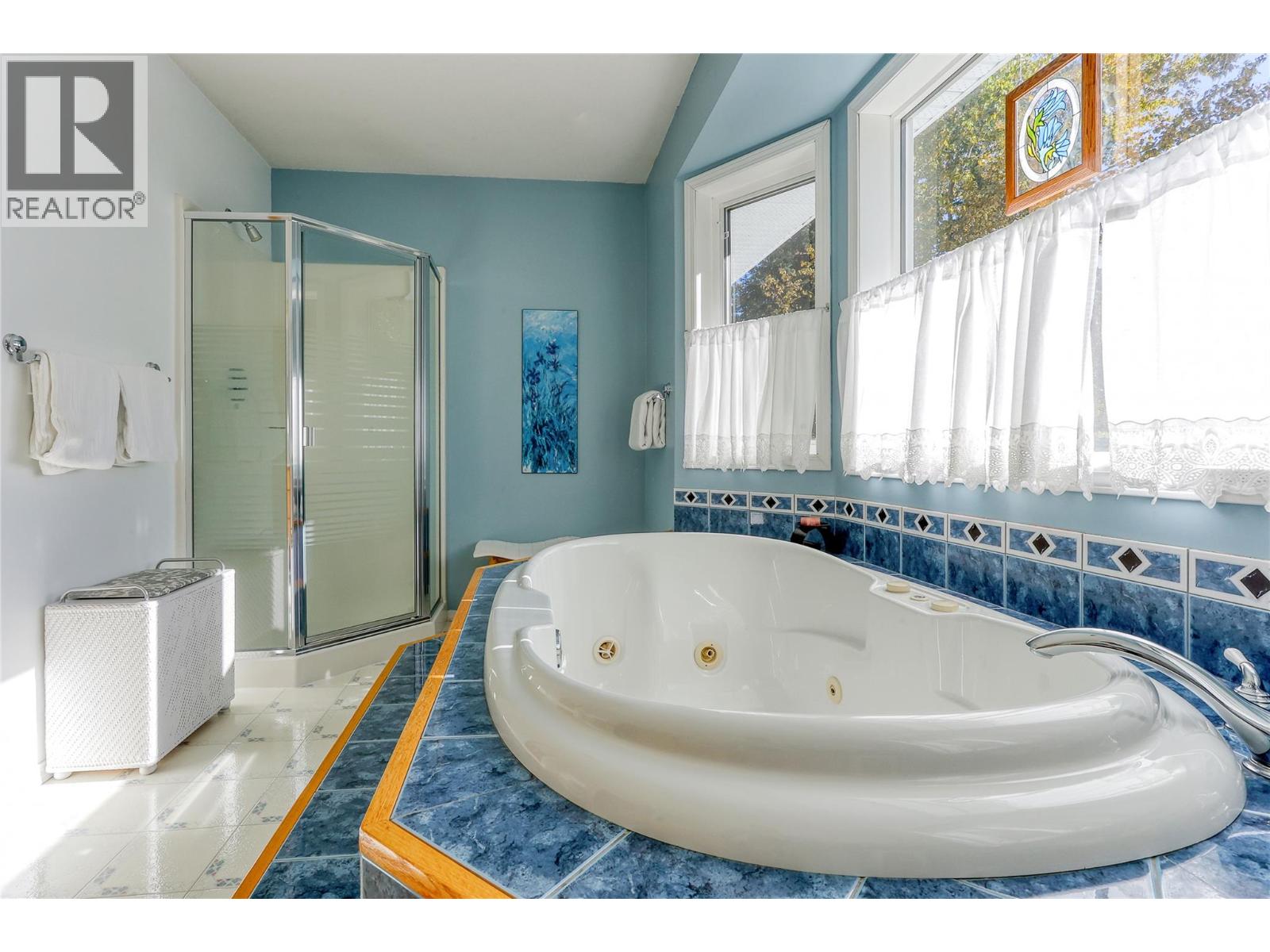 1495 VICTORIA Avenue, Rossland