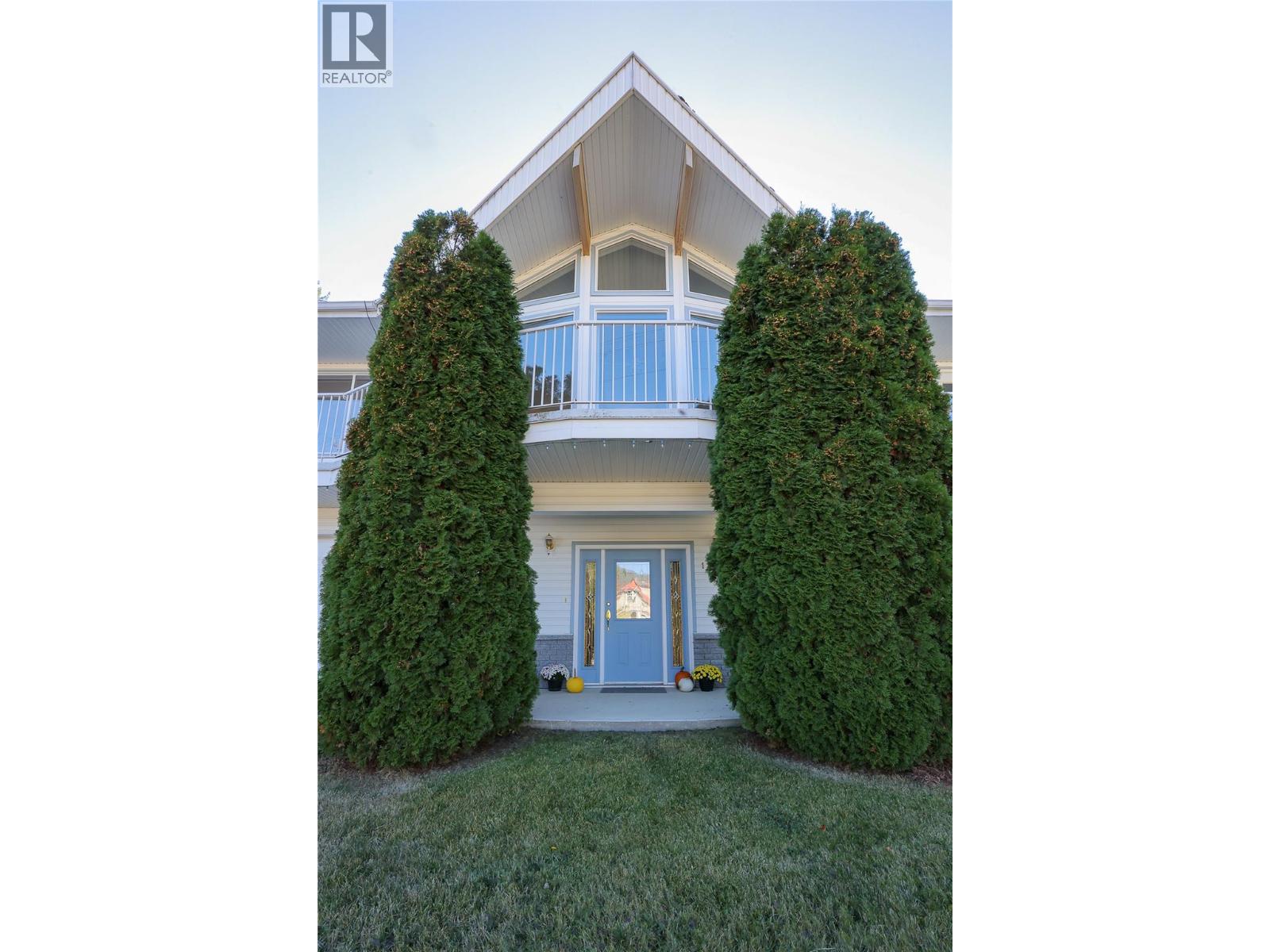 1495 VICTORIA Avenue, Rossland