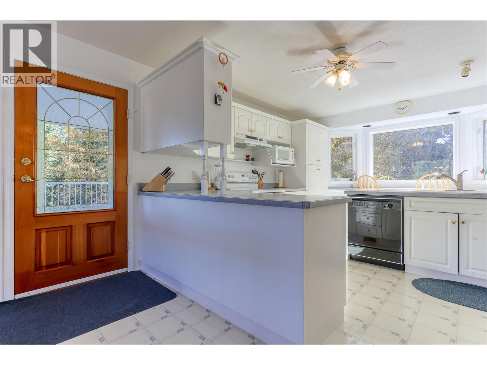 1495 VICTORIA Avenue, Rossland