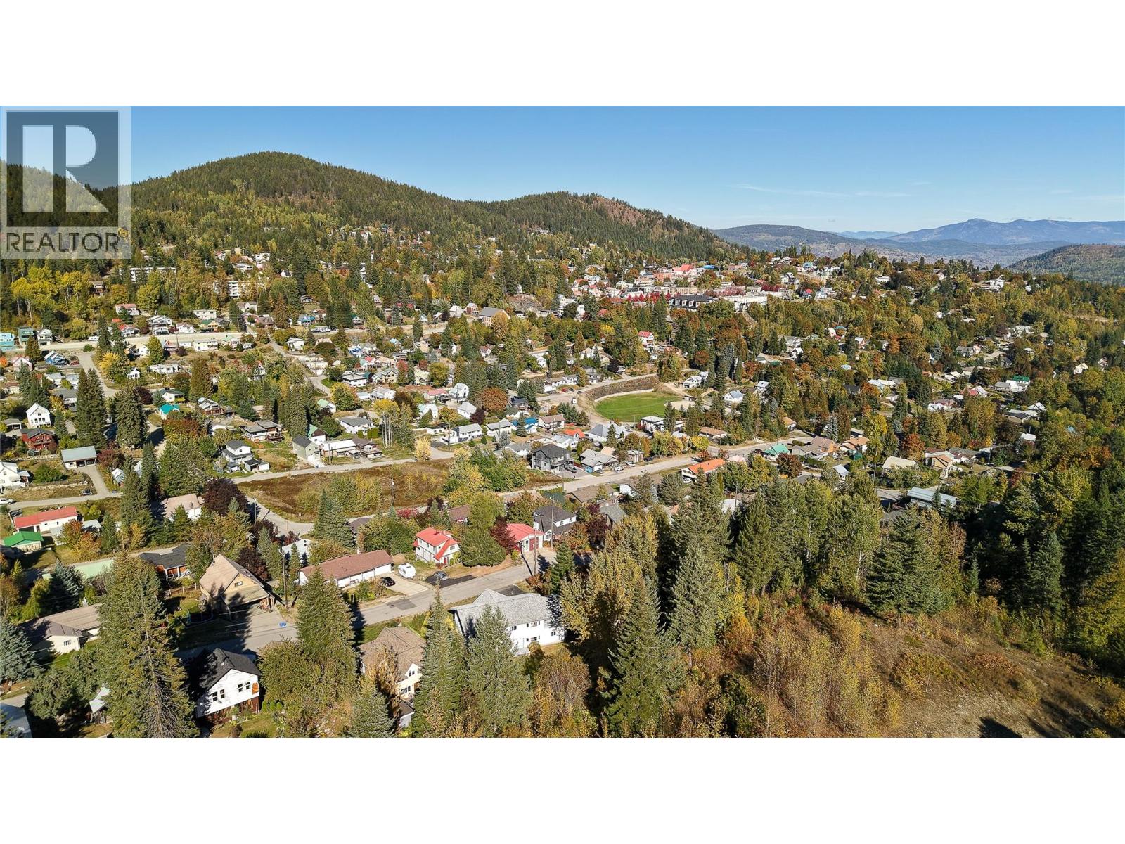 1495 VICTORIA Avenue, Rossland