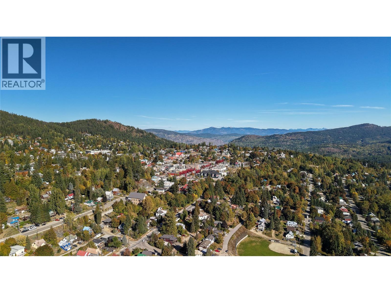1495 VICTORIA Avenue, Rossland