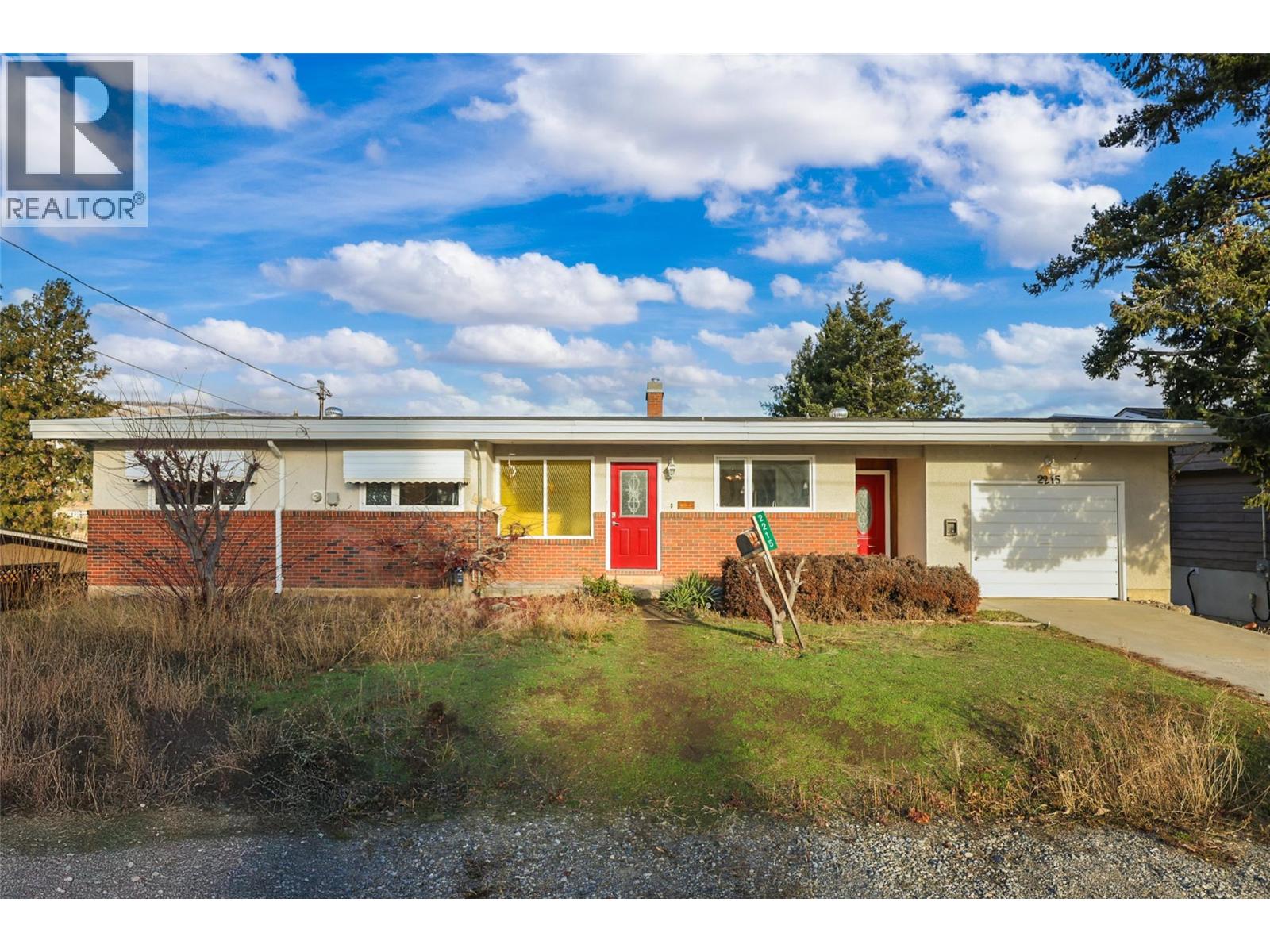 2215 Bridgeview Road, West Kelowna