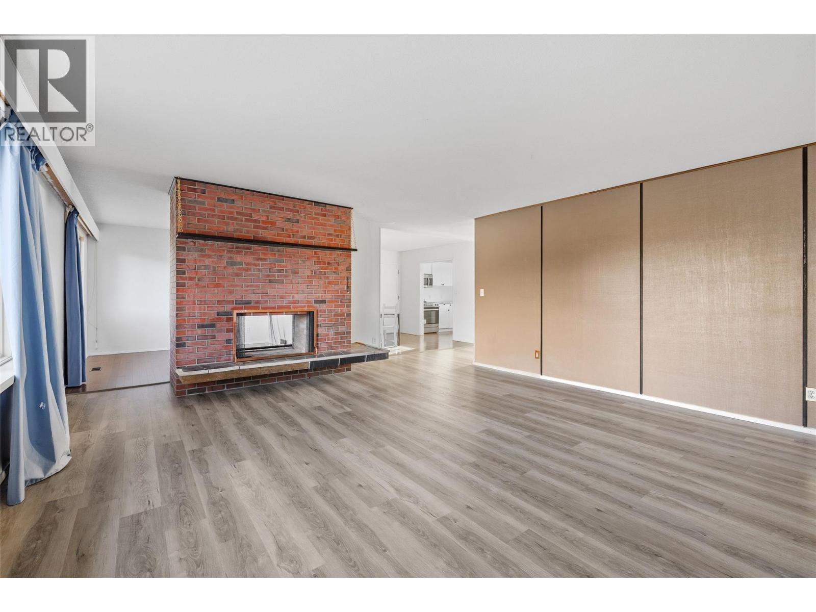  2215 Bridgeview Road, West Kelowna