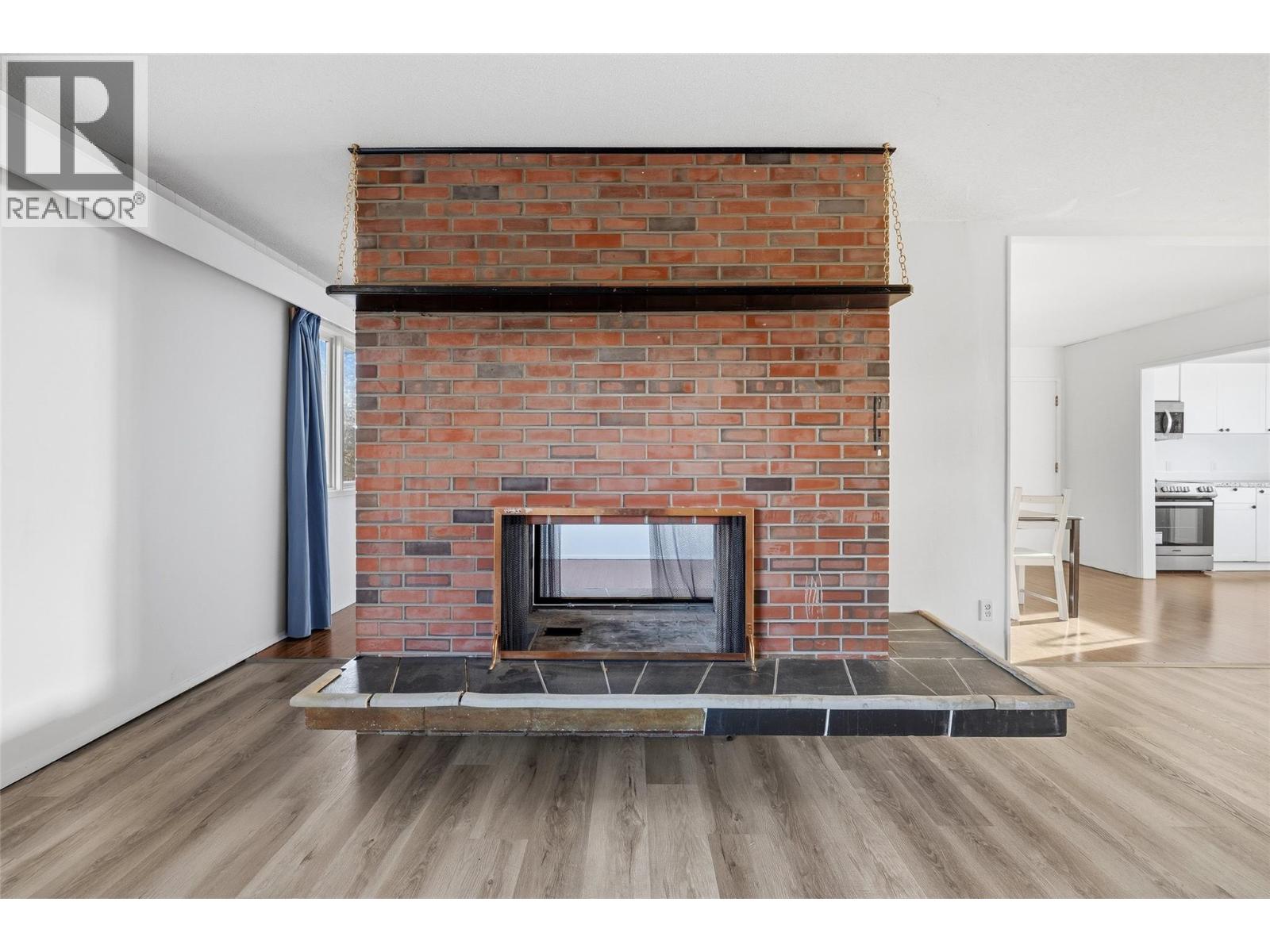  2215 Bridgeview Road, West Kelowna