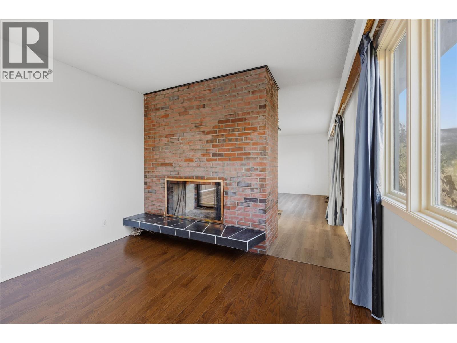  2215 Bridgeview Road, West Kelowna